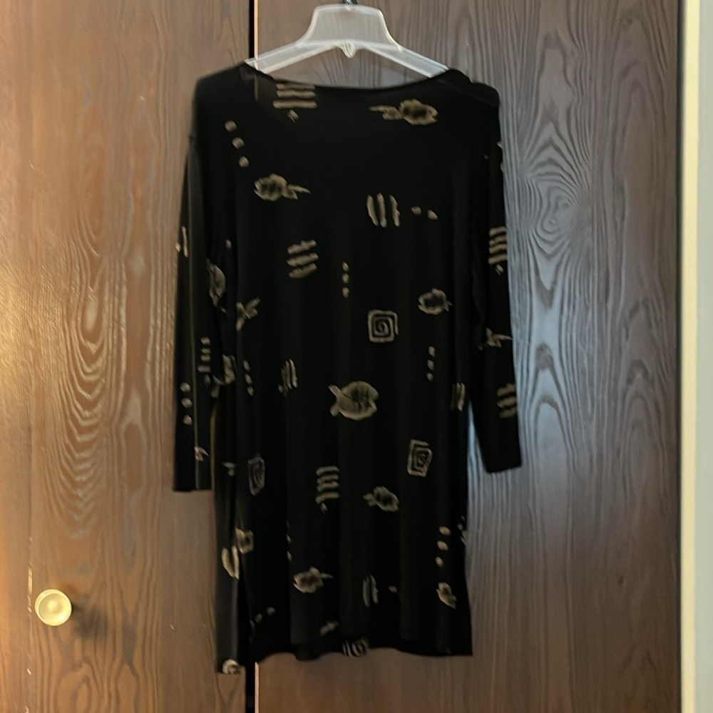 Dressbarn 3/4 sleeved black dress with tan symbols. Size Medium. - Picture 6 of 8